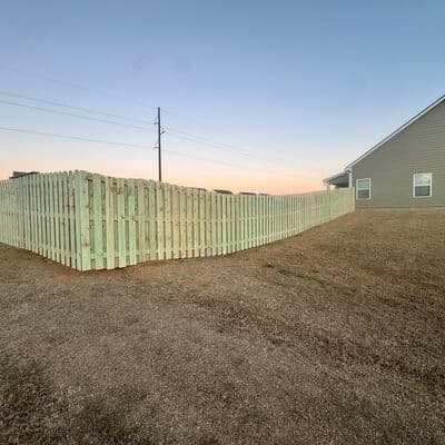 Residential fence project detail